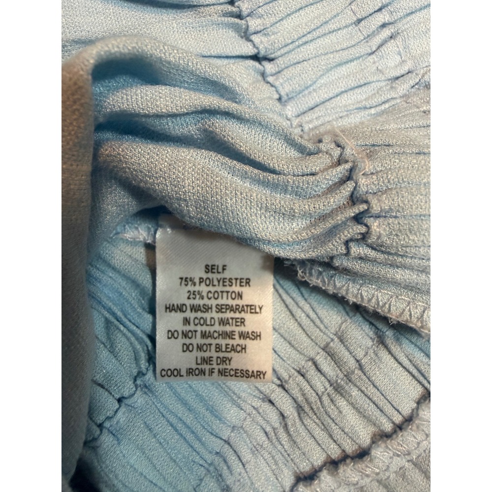 Pants Store Sky Blue Smocked Peplum Cami Top Ruffle Hem casual chic Size Small - Picture 7 of 7